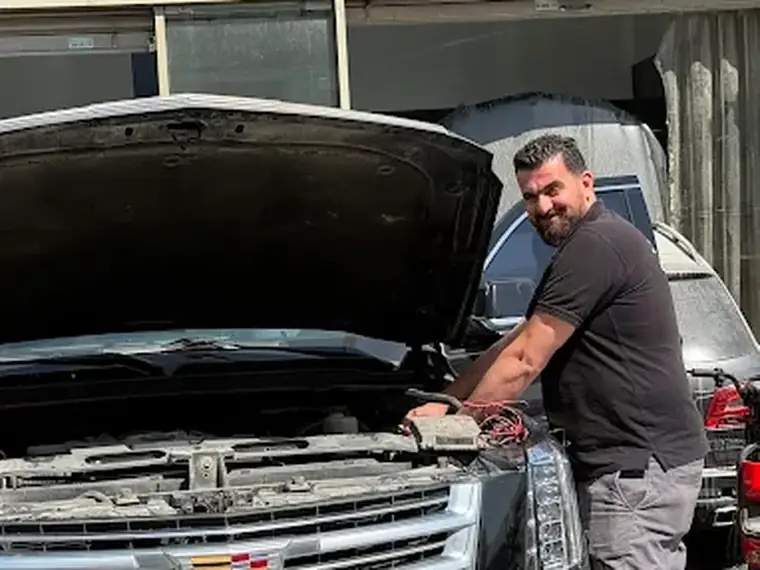 Instant Battery Swap